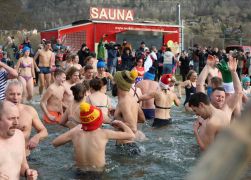 Neujahrsschwimmen 2024 In Jena 14